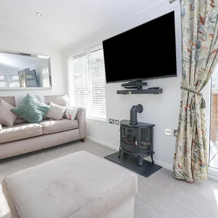 Swifts Reach * Windermere