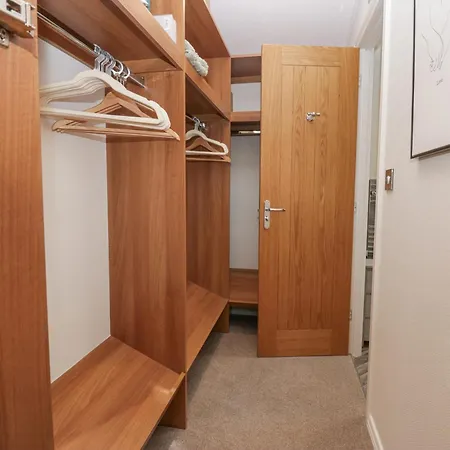 Ferienhaus Swifts Reach